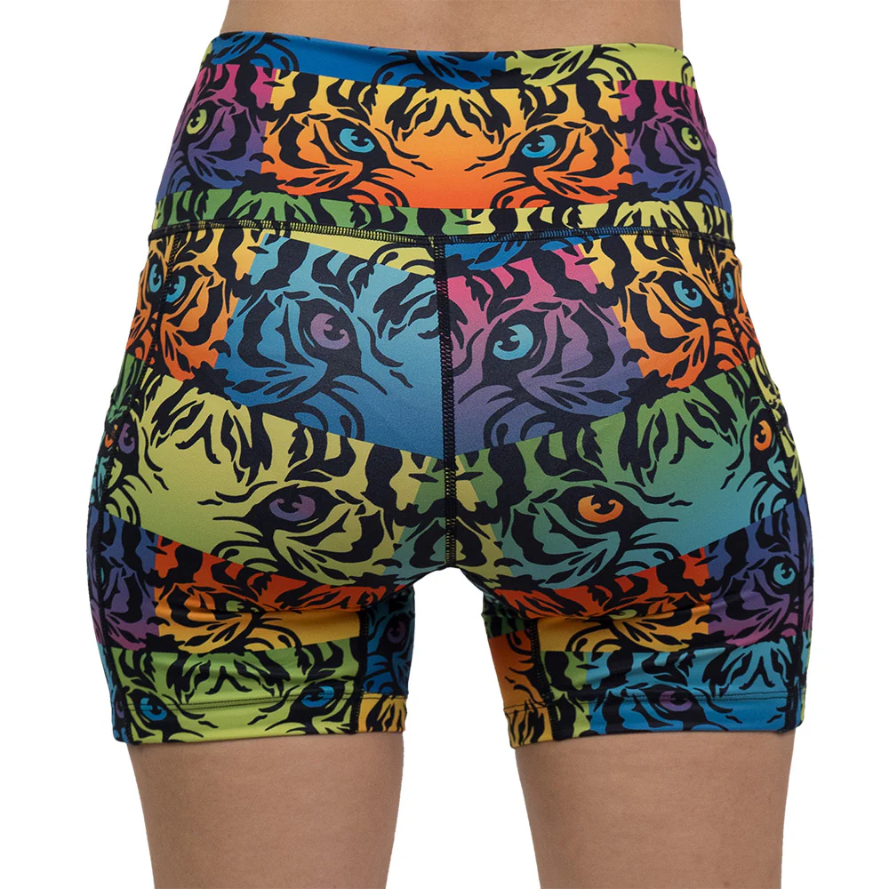 Shorts | Hear Me Roar - Image 7